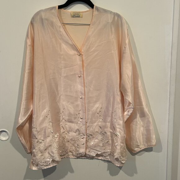 Vintage Dentelle Embroidered Ivory Satin Pajames with Long Sleeves - Picture 3 of 10